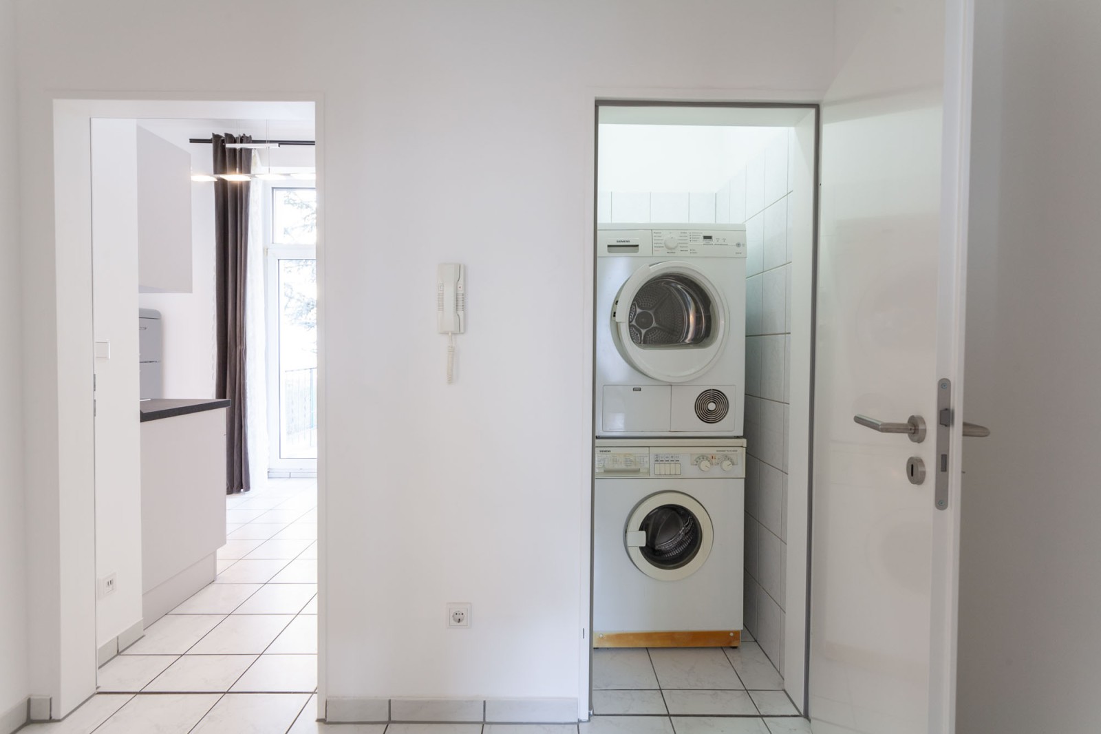 HA-ER#*** S T A N D A R D Business Apartment in Frankfurt-Rödelheim ***