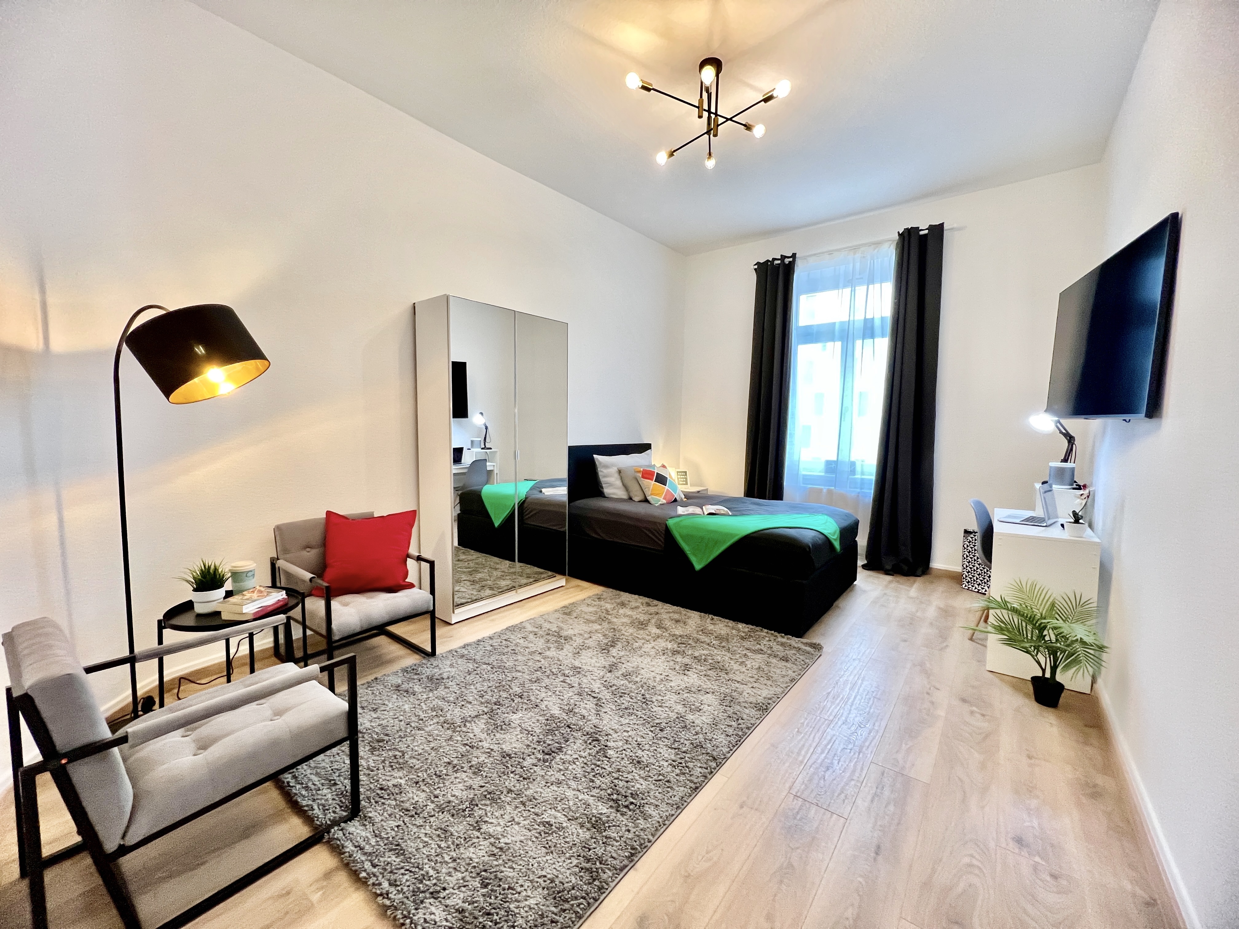 P5-3L#*** S T A N D A R D Shared Apartment Frankfurt-City (2 Bedroom) ***