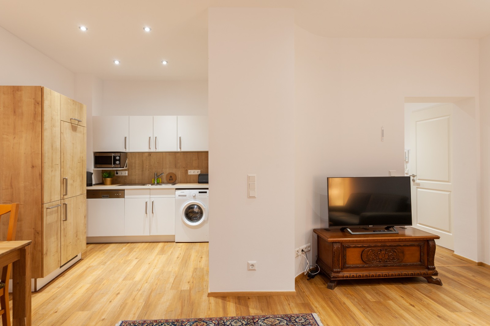 ZV-ER#*** P R I M E Business Apartment in Nordend with garden***