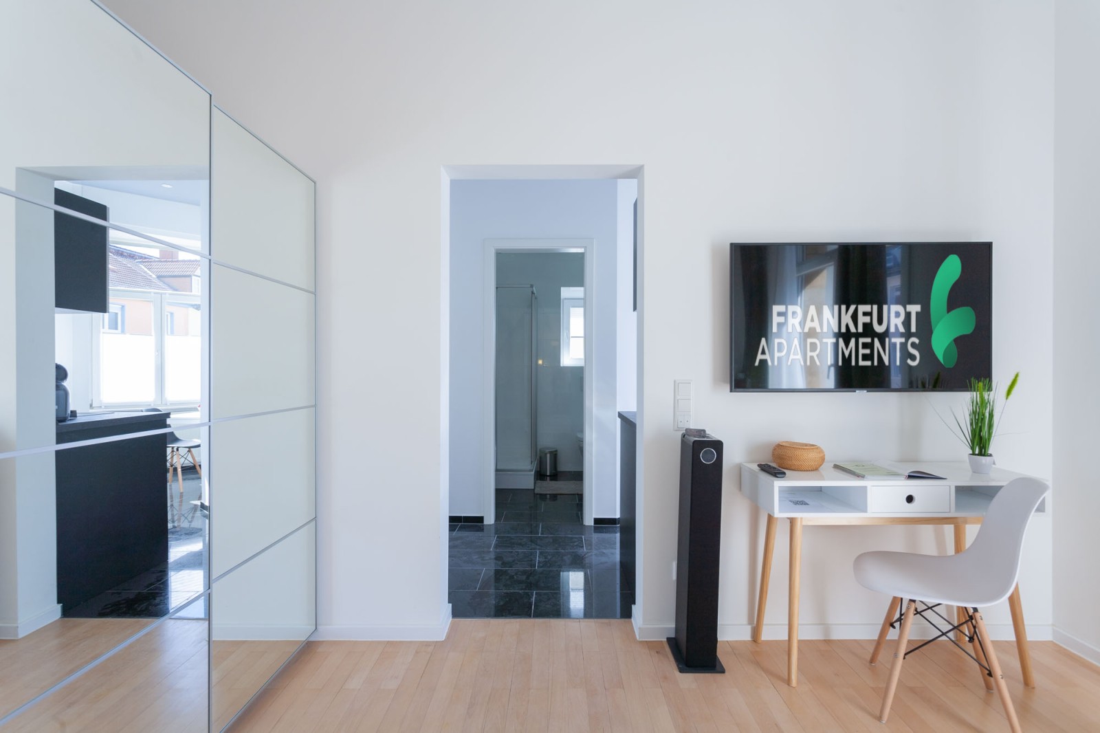 F35-1L#*** P R I M E Studio Apartment mit bester Anbindung ***