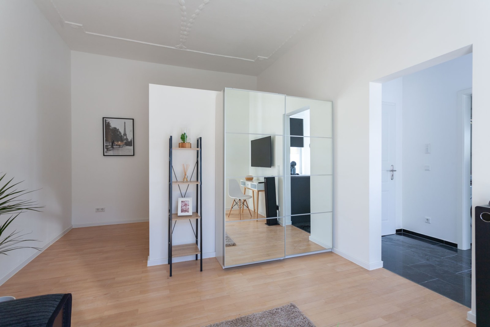 F35-1L#*** P R I M E  Studio Apartment  mit bester Anbindung ***