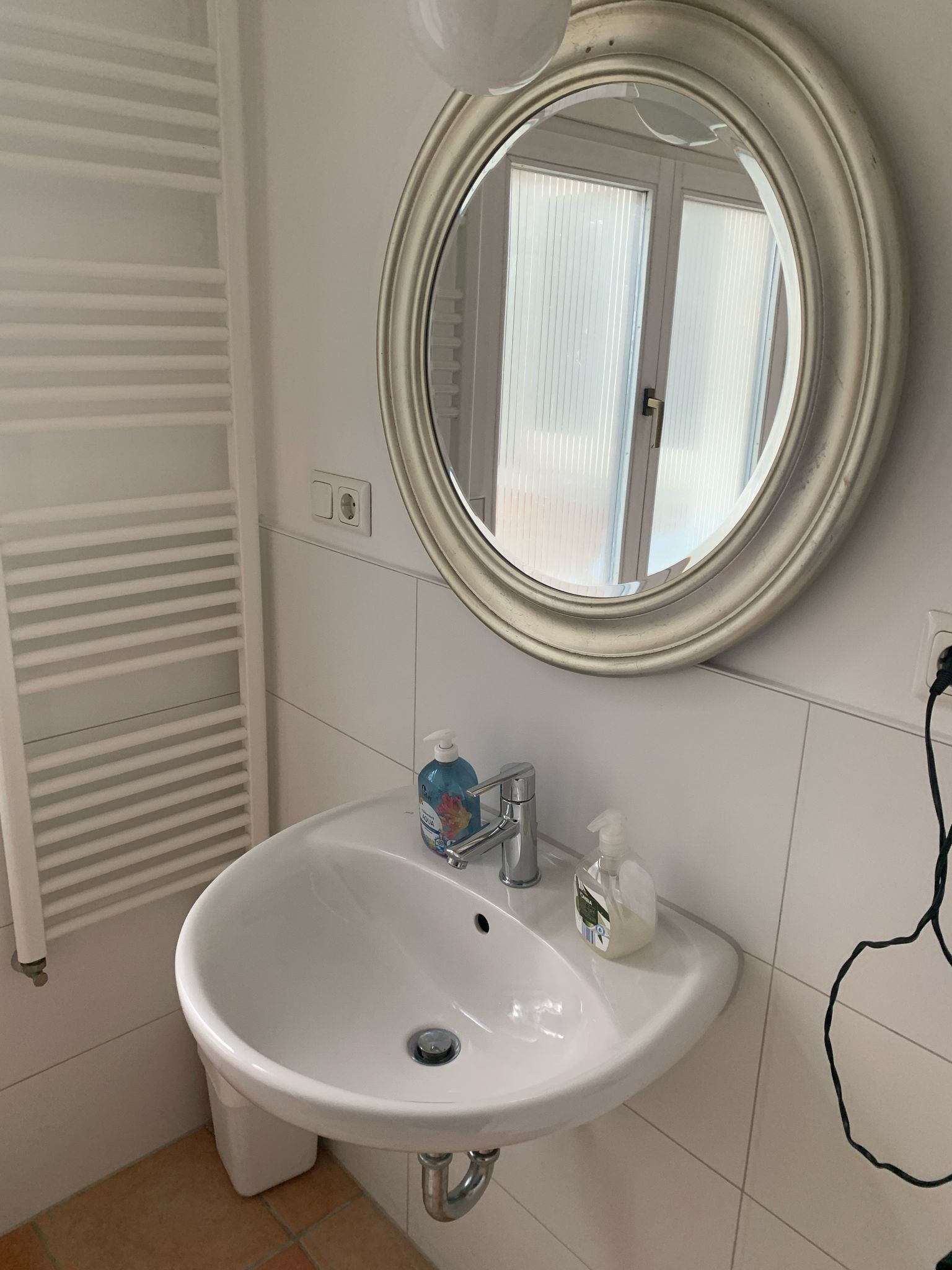 R-3L#*** S T A N D A R D Shared Apartment in Frankfurt-City (2 Bedroom) ***