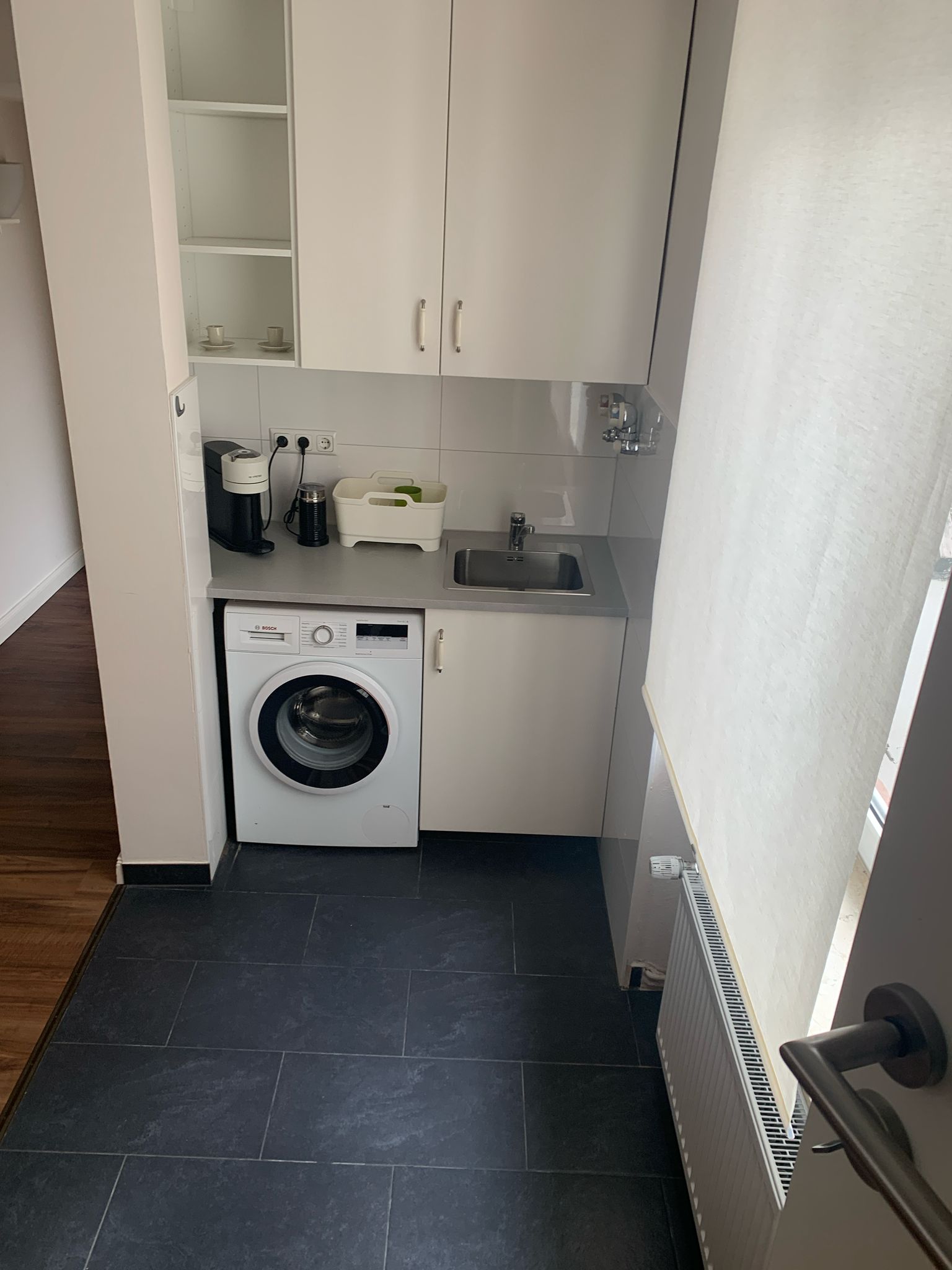 R-3L#*** S T A N D A R D Shared Apartment in Frankfurt-City (2 Bedroom) ***