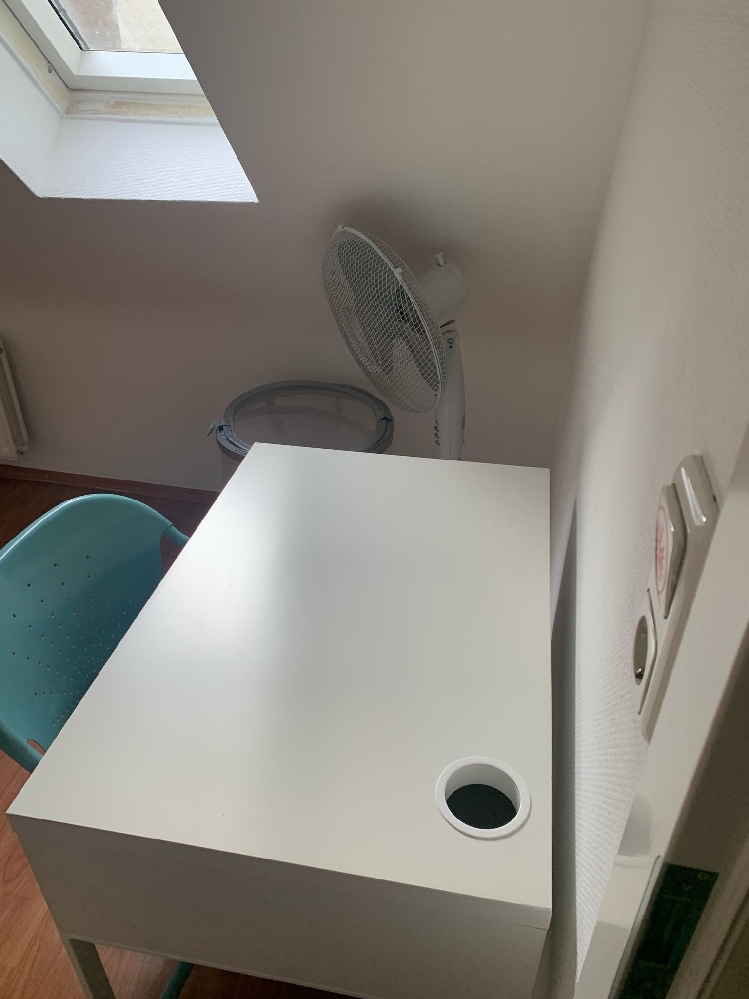 R-3L#*** S T A N D A R D Shared Apartment in Frankfurt-City (2 Bedroom) ***