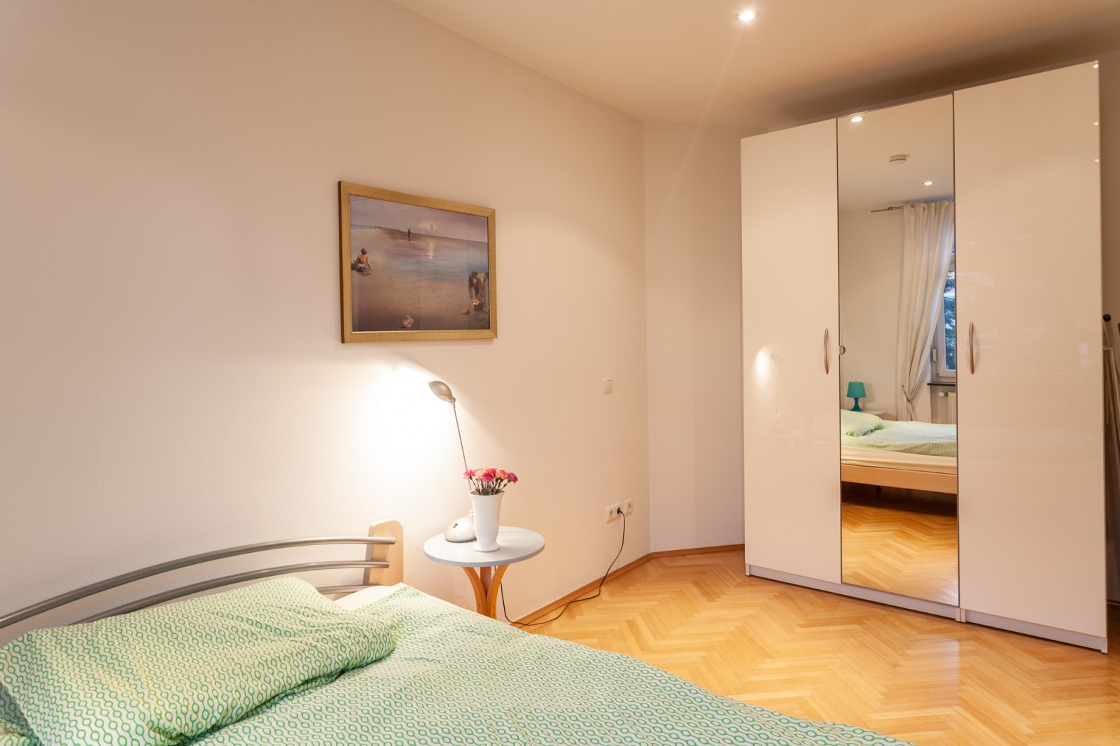 HA-2R#*** S T A N D A R D Business Apartment in Frankfurt-Rödelheim ***