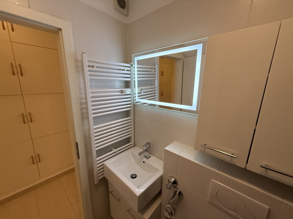 AB26-EL#*** S T A N D A R D Business Apartment in Frankfurt-Bornheim ***