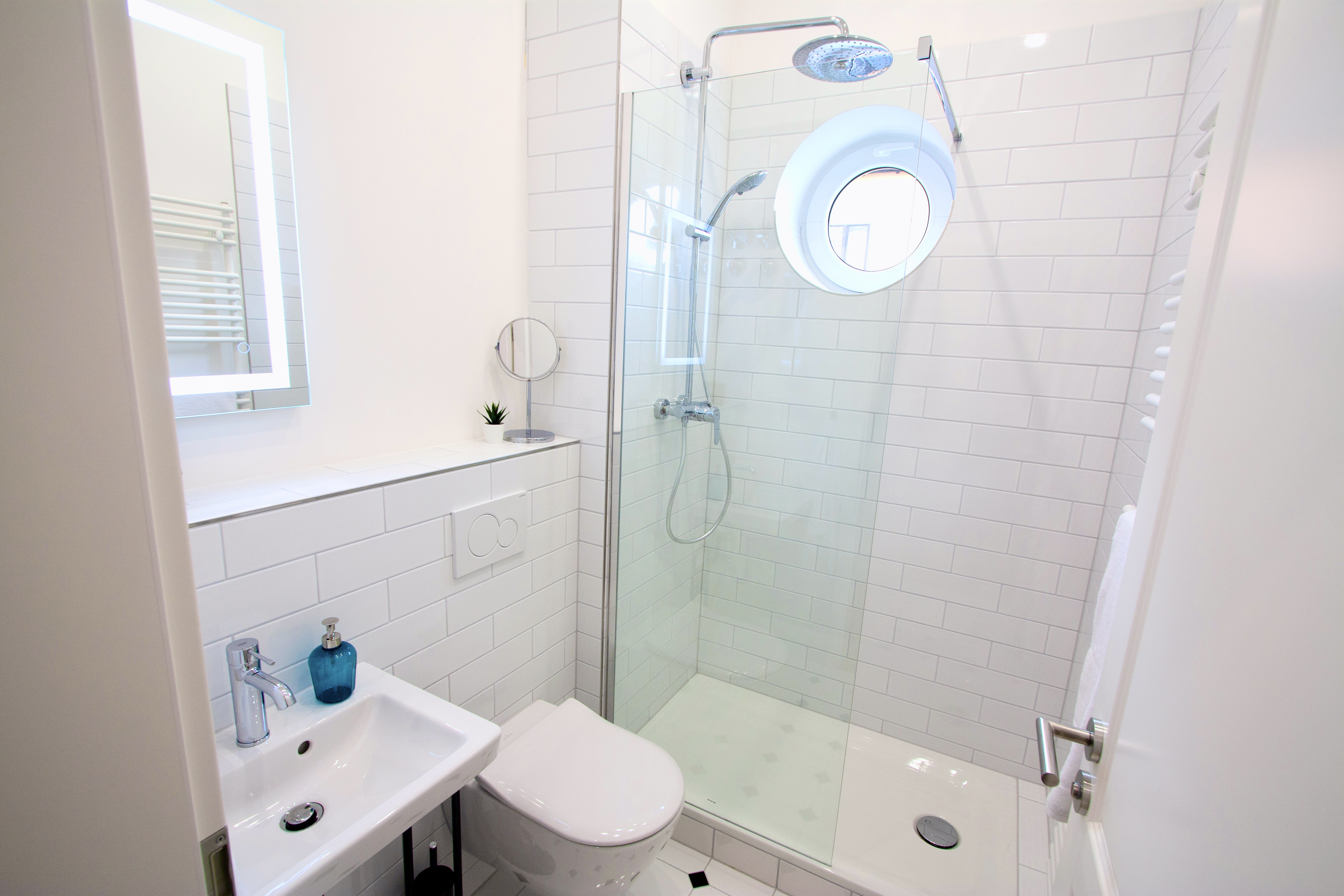 F-24-1L#*** P R I M E Business Apartment in Rödelheim ***