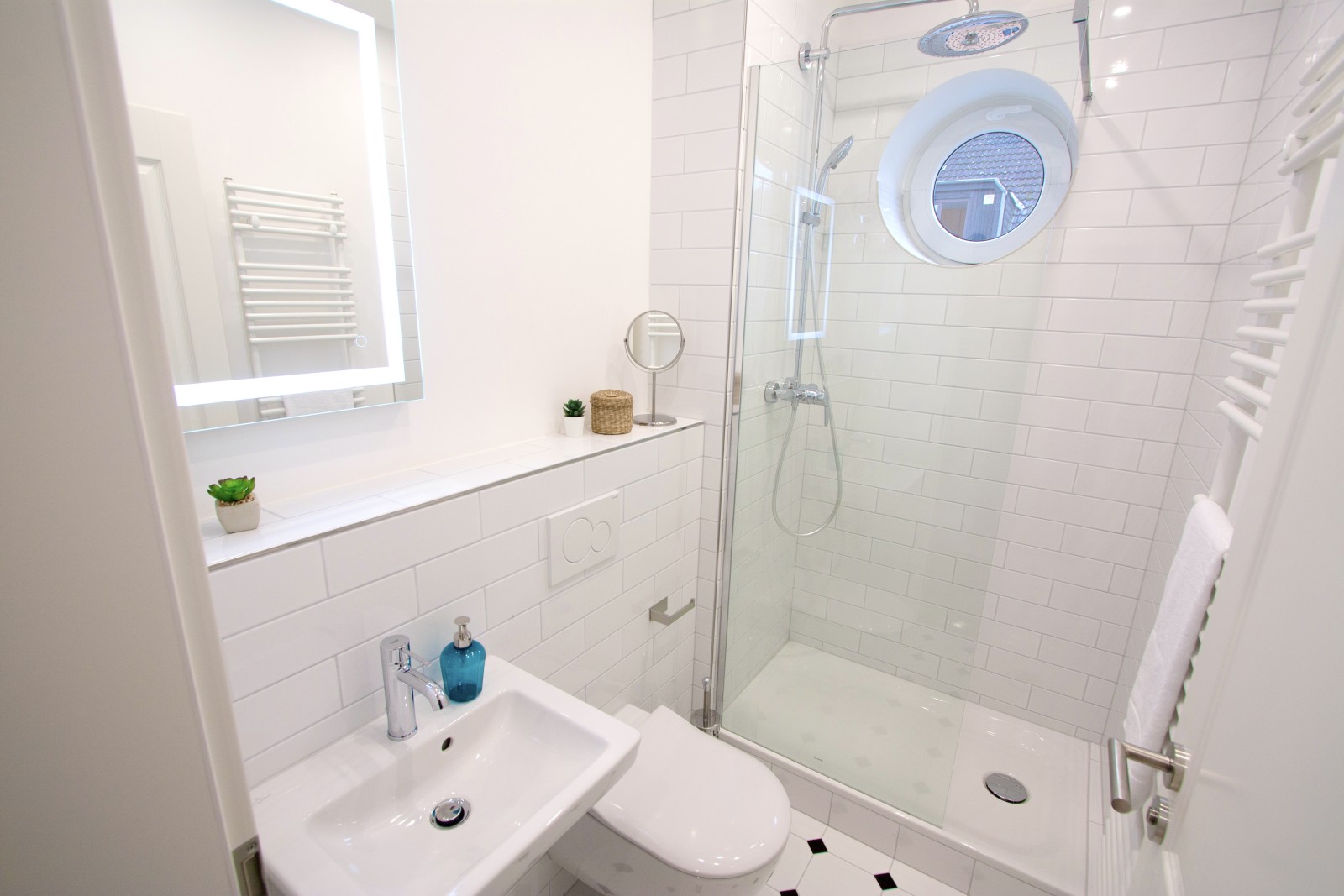 F-24-2L#*** P R I M E Business Apartment in Rödelheim ***