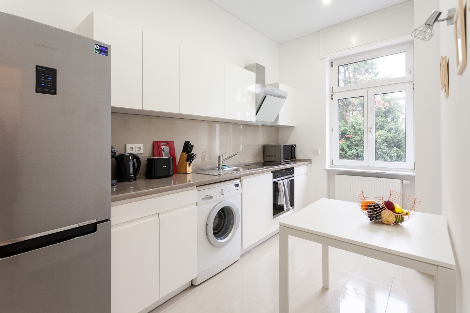 F34-1L#*** P R I M E Studio Apartment in Rödelheim (mit Wintergarten) ***
