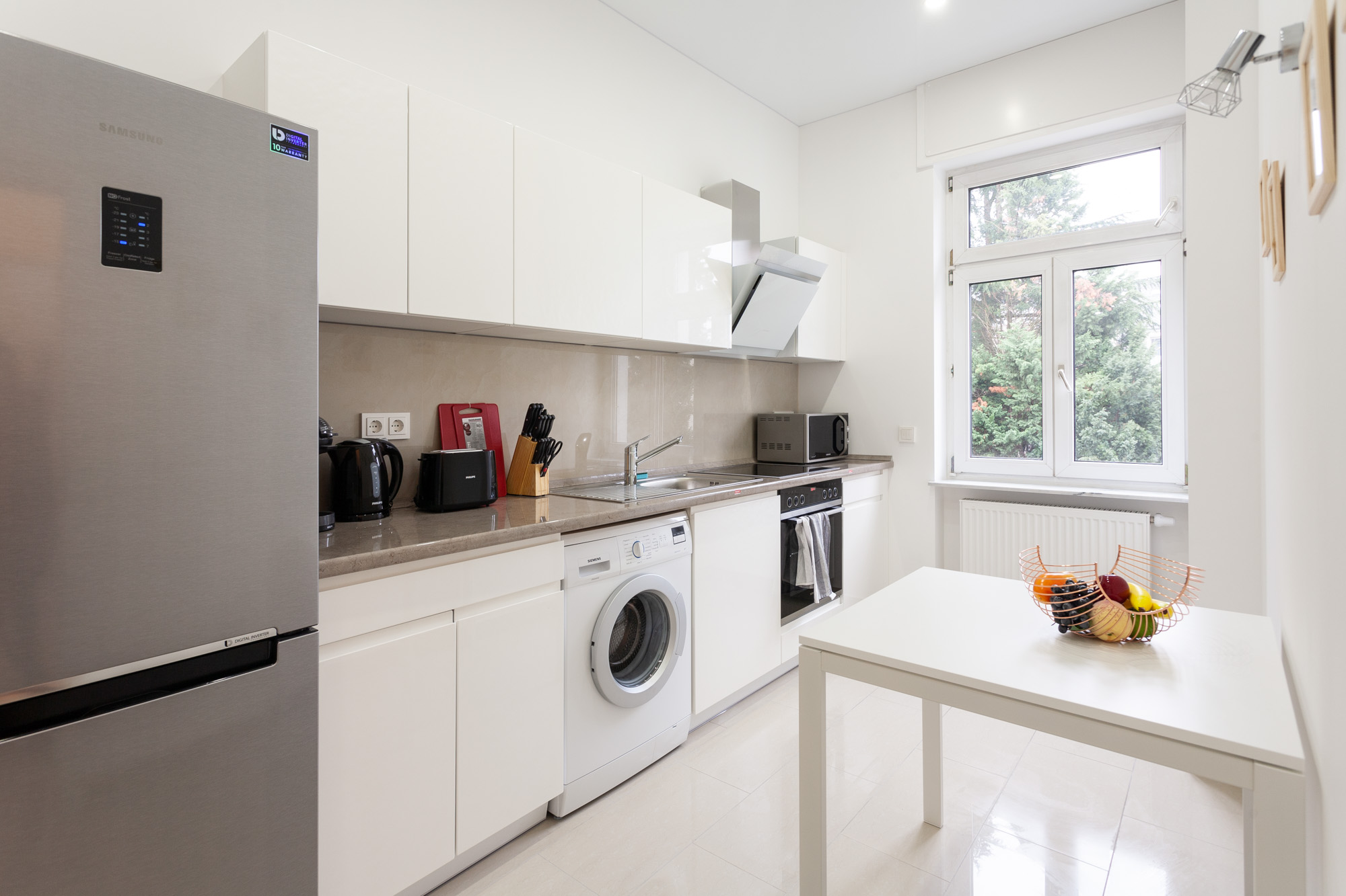 F34-1L#*** P R I M E Studio Apartment in Rödelheim (mit Wintergarten) ***