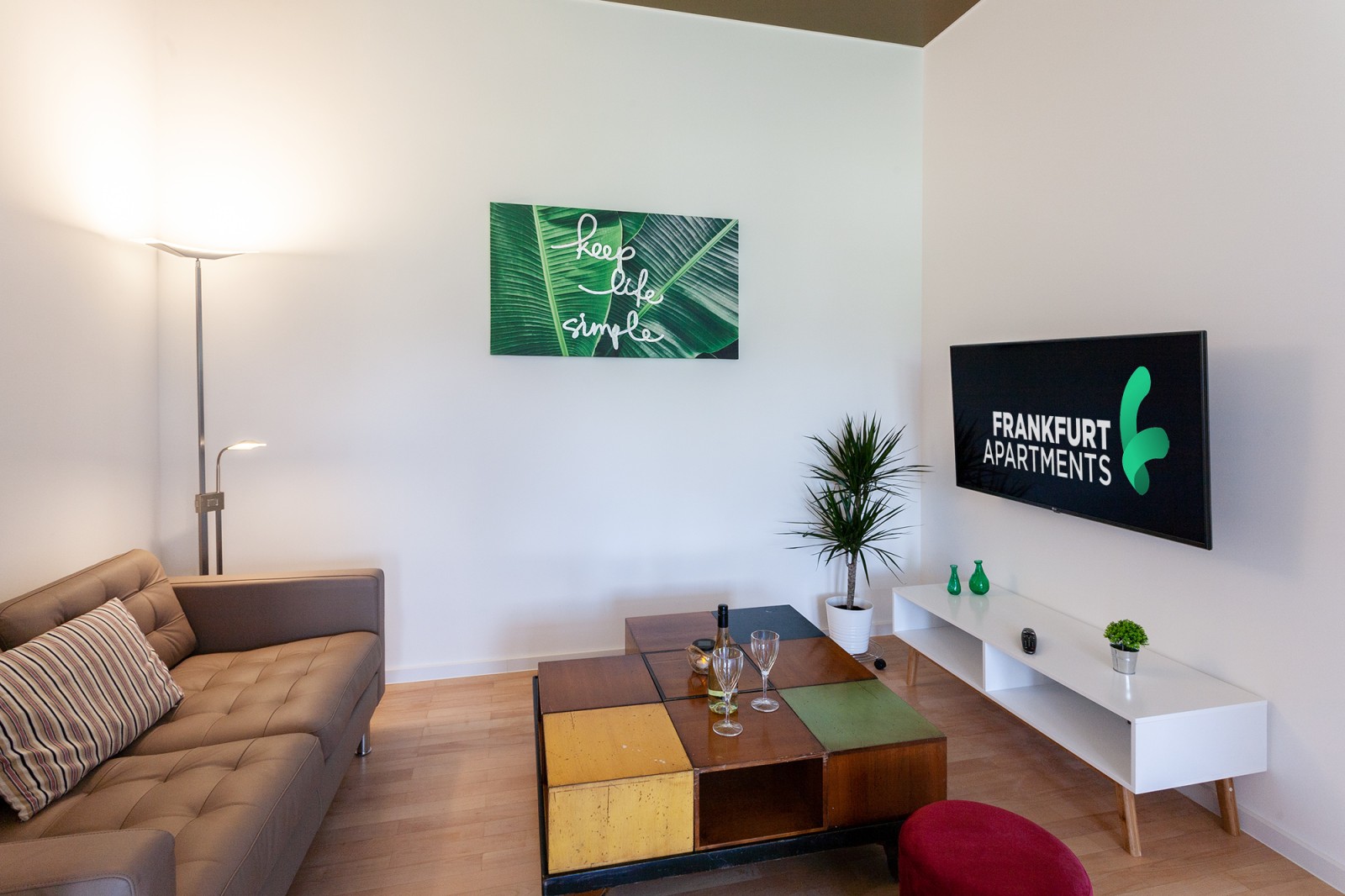 F35-ER#*** P R I M E Business Apartment in Frankfurt Rödelheim ***