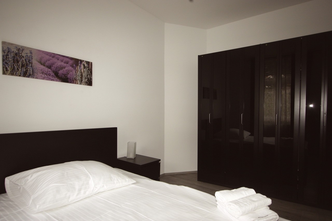 HA-1R#*** S T A N D A R D Business Apartment in Frankfurt-Rödelheim ***