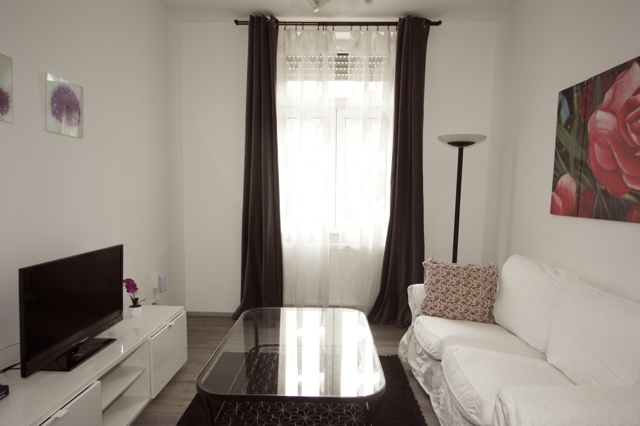 HA-1R#*** S T A N D A R D Business Apartment in Frankfurt-Rödelheim ***