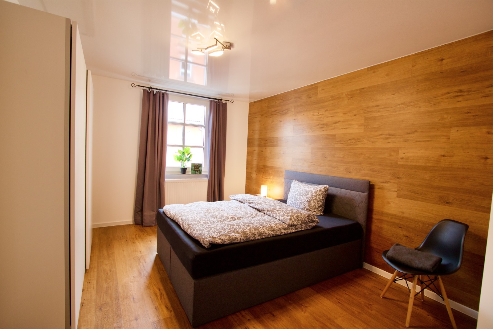 HV-4L#*** S T A N D A R D Business Apartment close to Bergerstr. ***