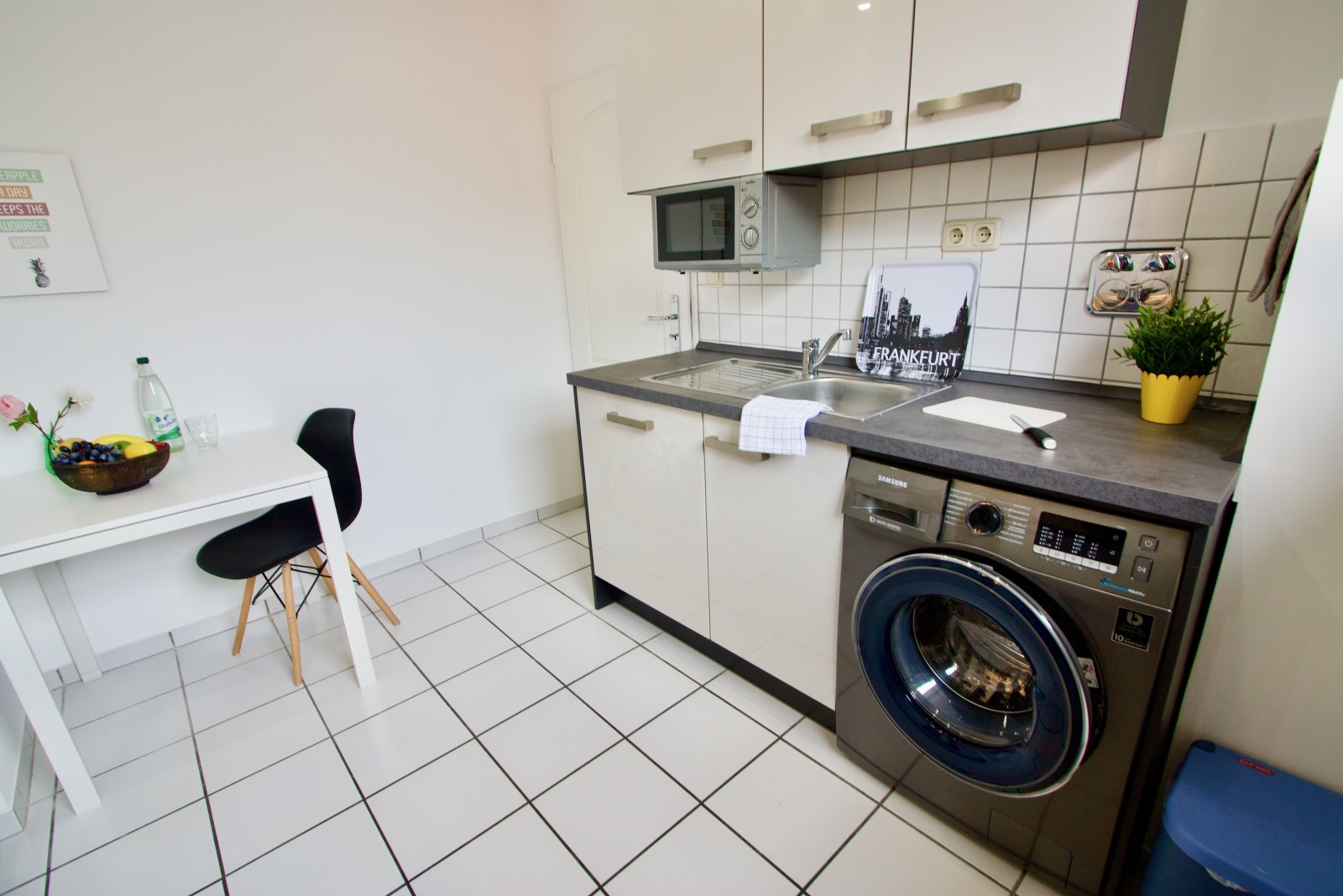 HV-4L#*** S T A N D A R D Business Apartment close to Bergerstr. ***