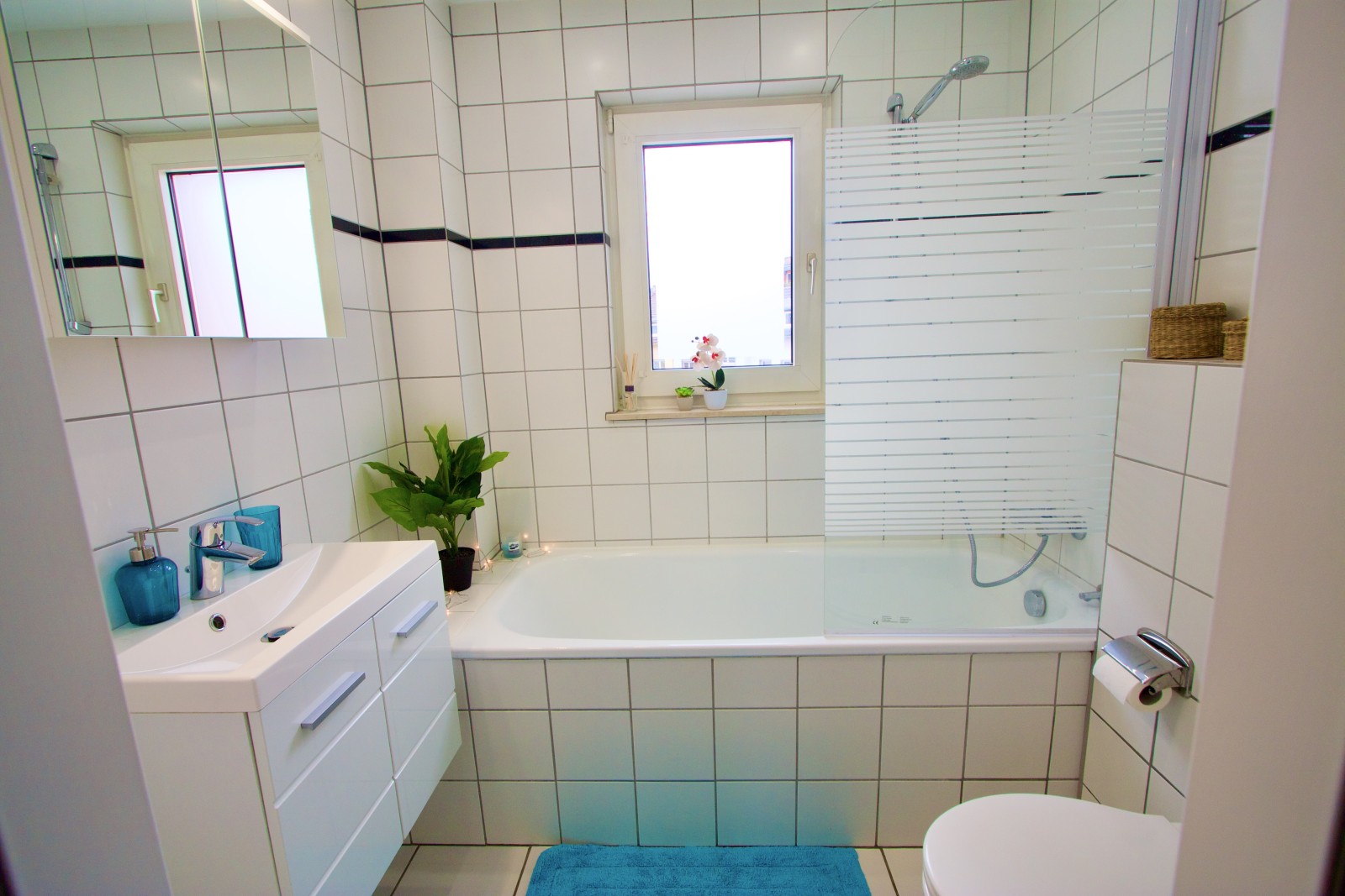 HV-4L#*** S T A N D A R D Business Apartment close to Bergerstr. ***