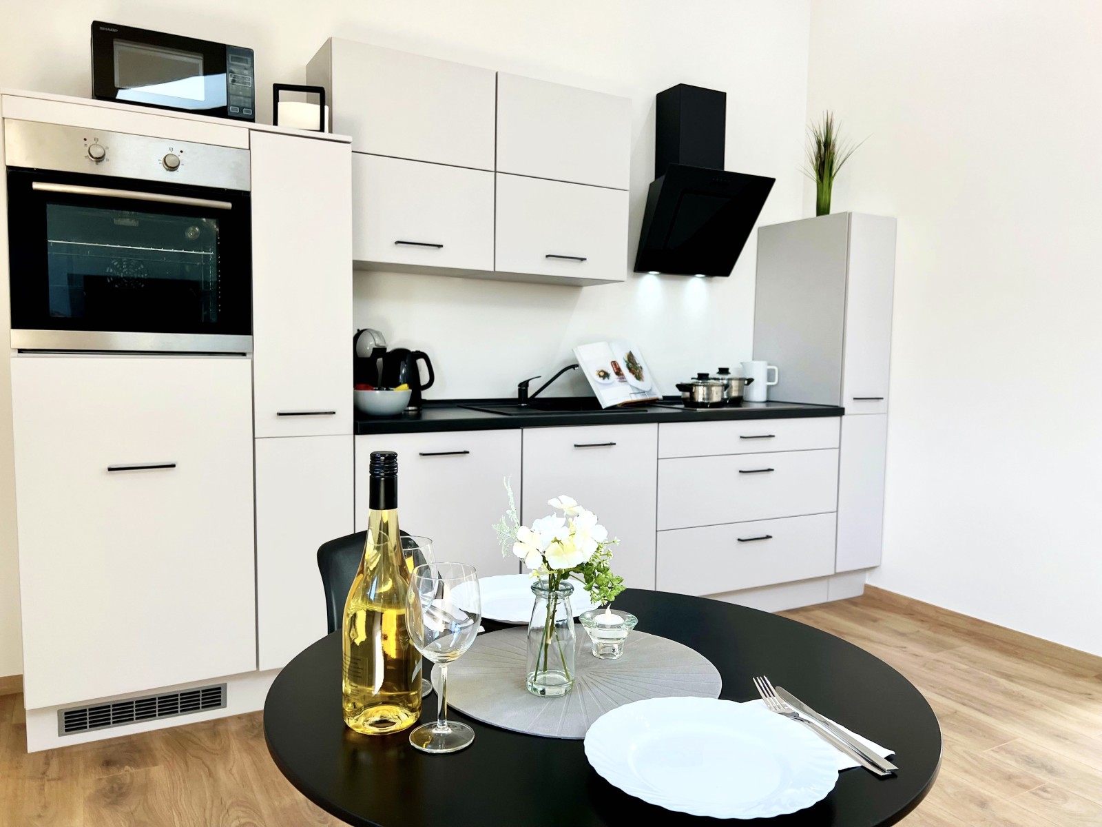 HV-DR#*** PRIME Business Apartment in Frankfurt-Nordend ***