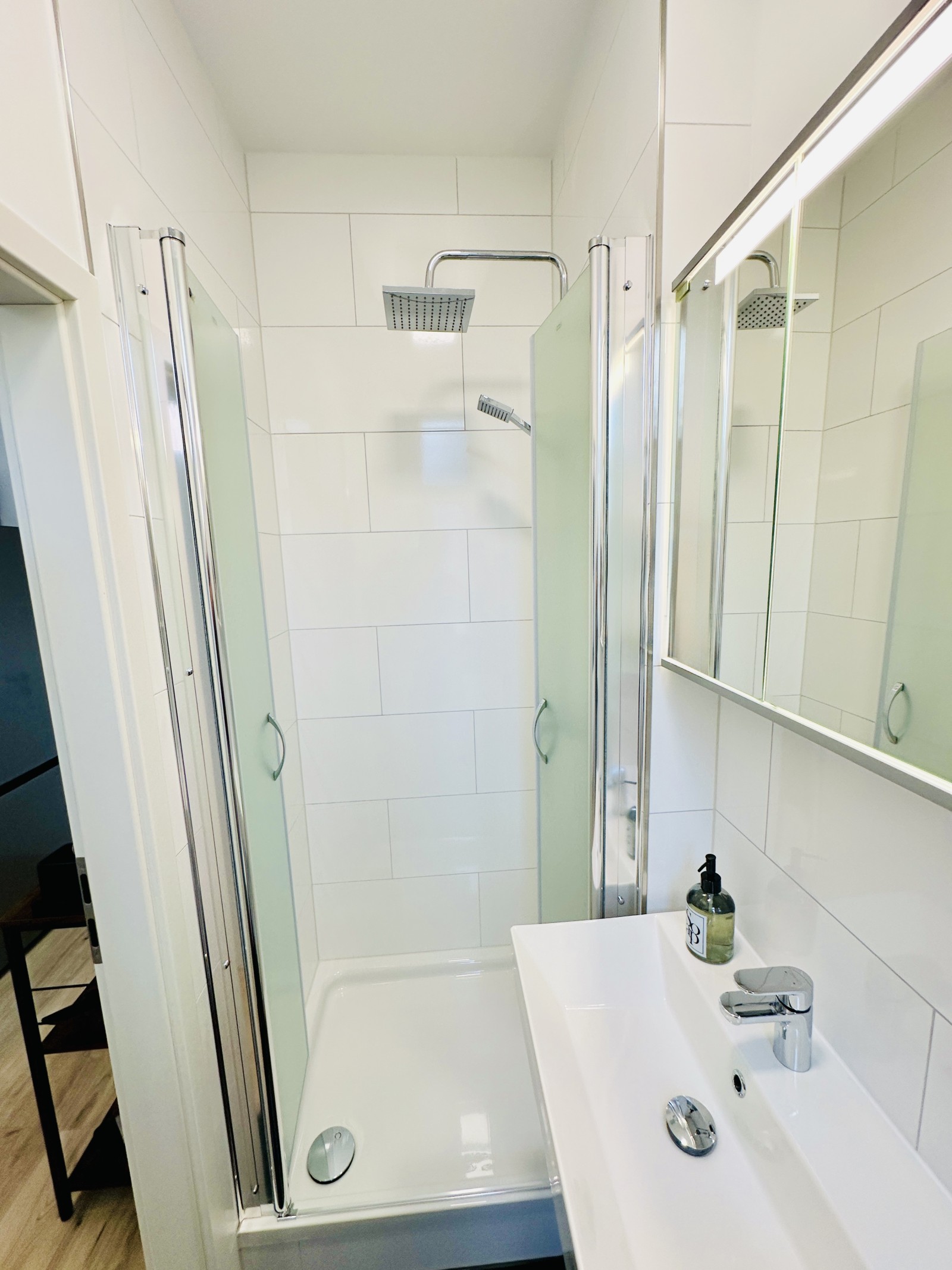 S-18-ER#*** P R I M E Business Apartment in Frankfurt Gallus ***