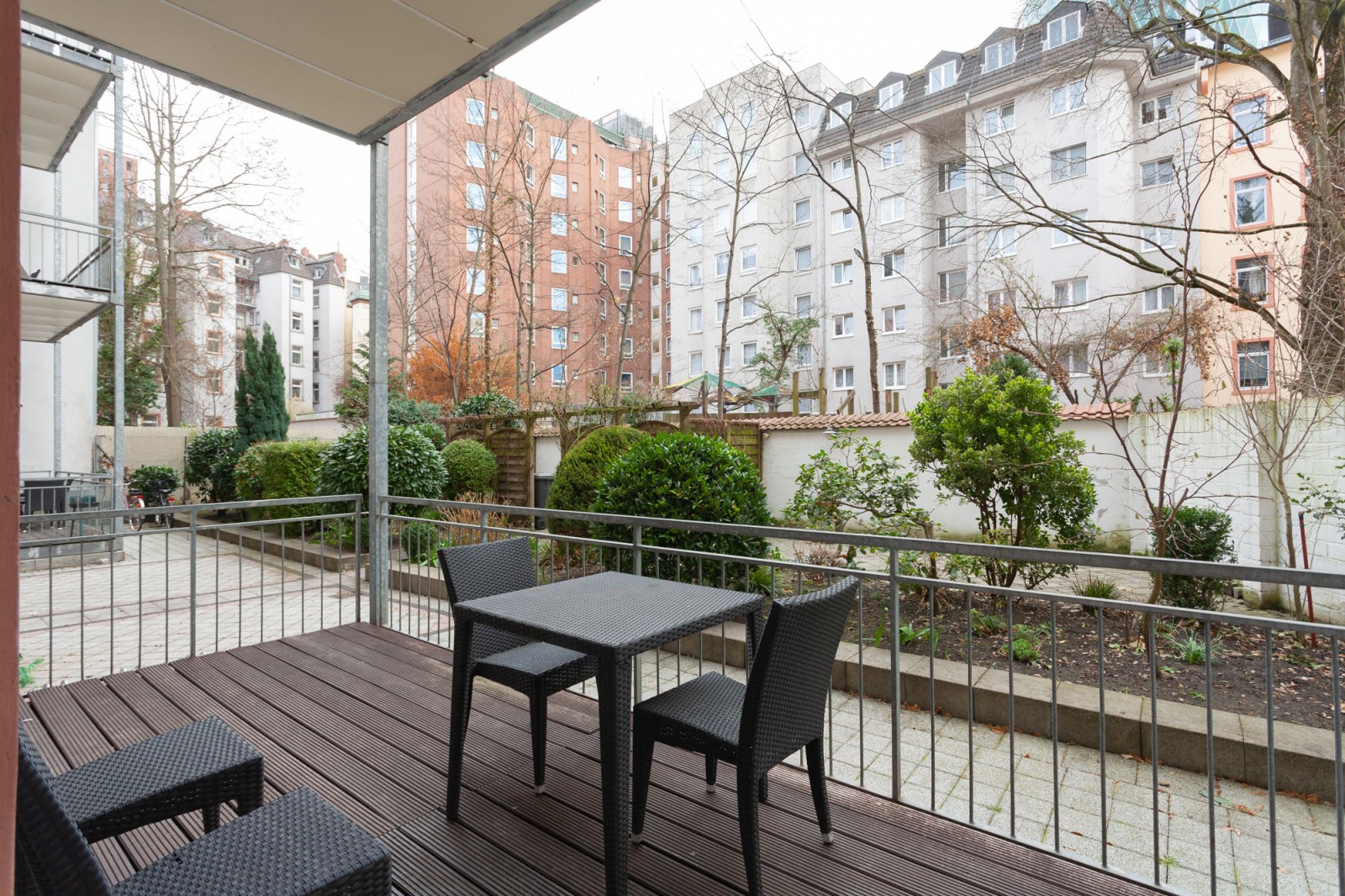 E-ER#*** S T A N D A R D Shared Apartment Frankfurt-Gutleut (3 Bedroom) ***