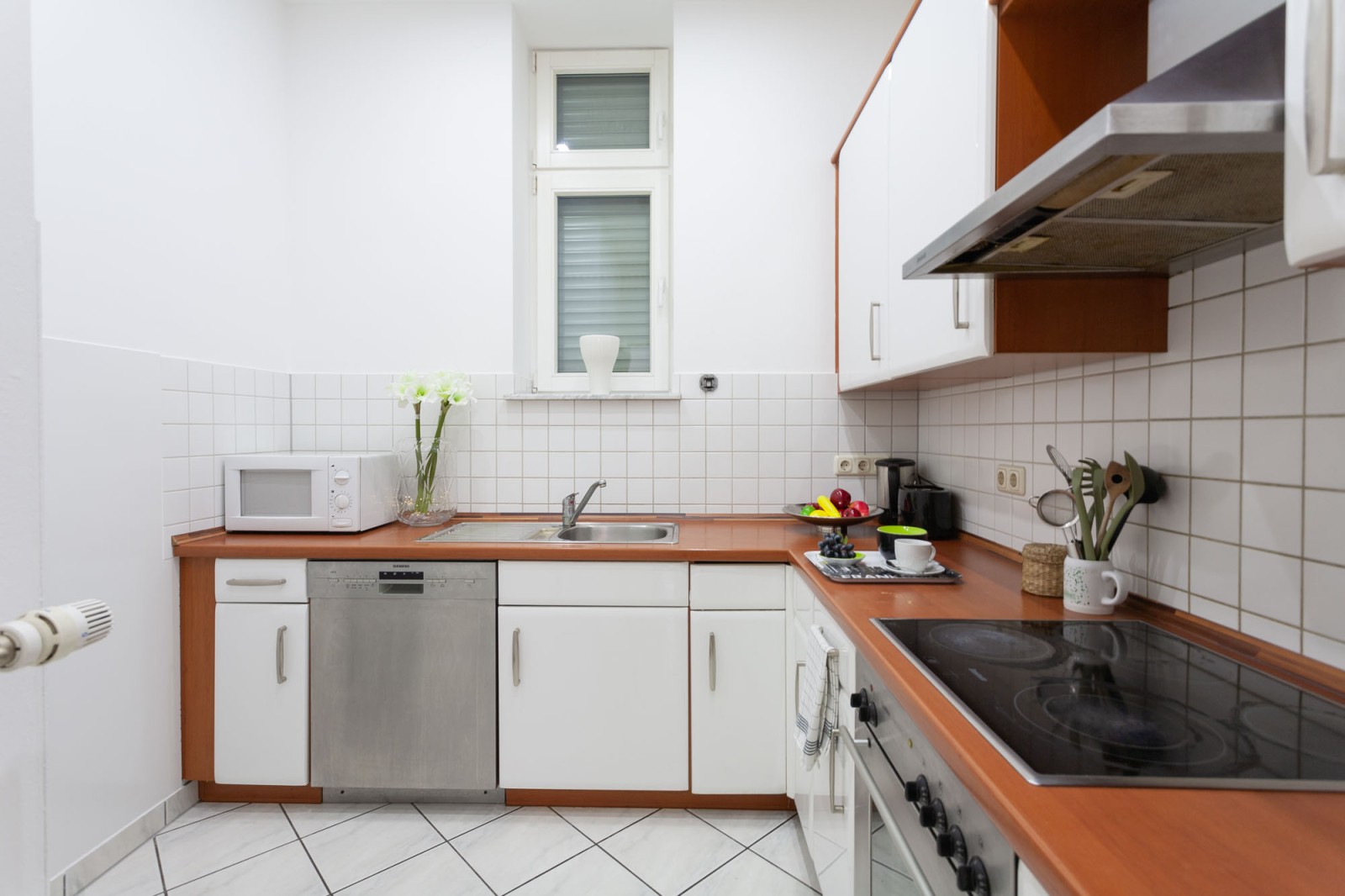 E-ER#*** S T A N D A R D Shared Apartment Frankfurt-Gutleut (3 Bedroom) ***