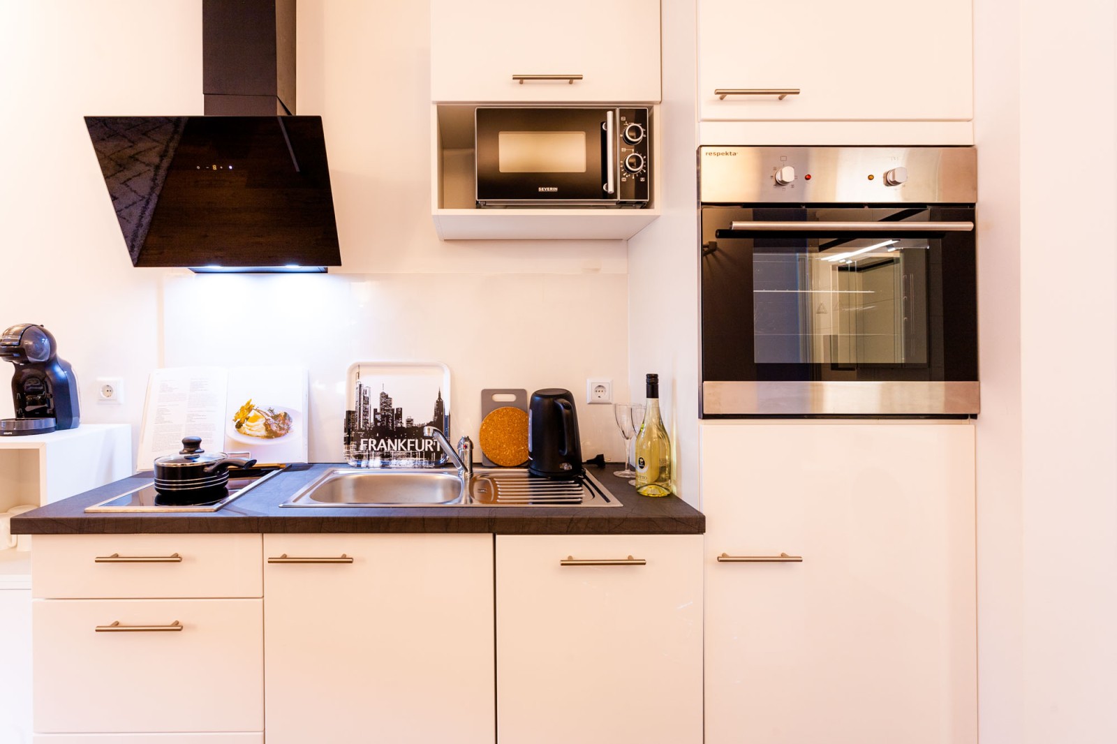 S20-DM#*** S T A N D A R D Studio Apartment Frankfurt-Gallus ***