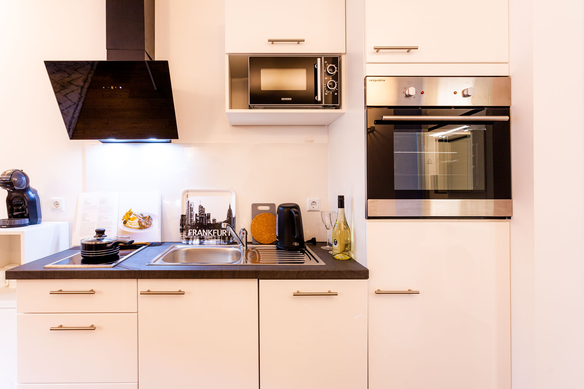S20-DM#*** S T A N D A R D Studio Apartment Frankfurt-Gallus ***