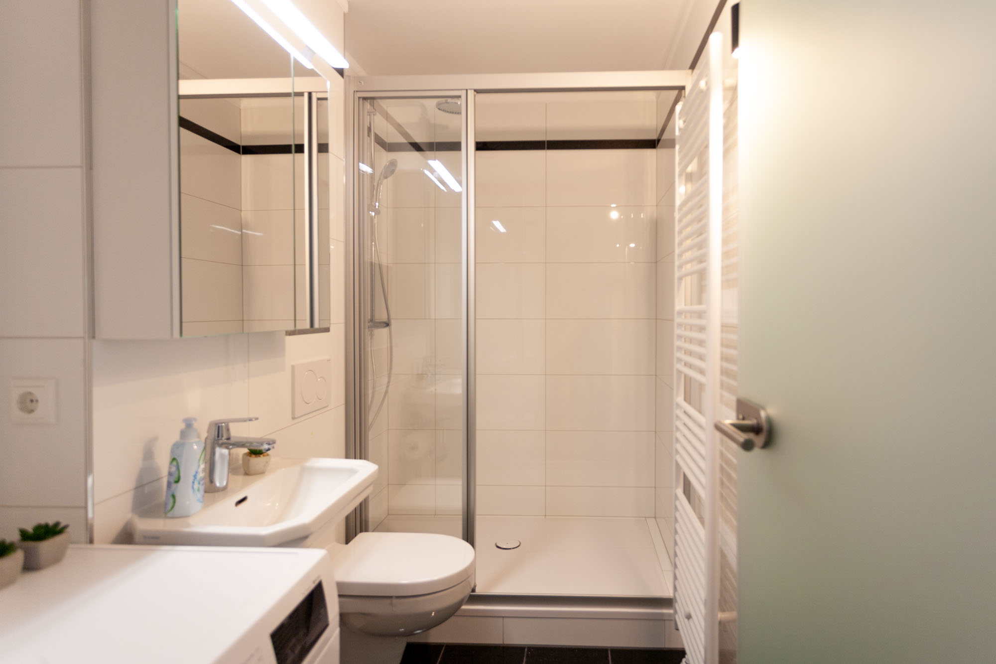 S20-DM#*** S T A N D A R D Studio Apartment Frankfurt-Gallus ***