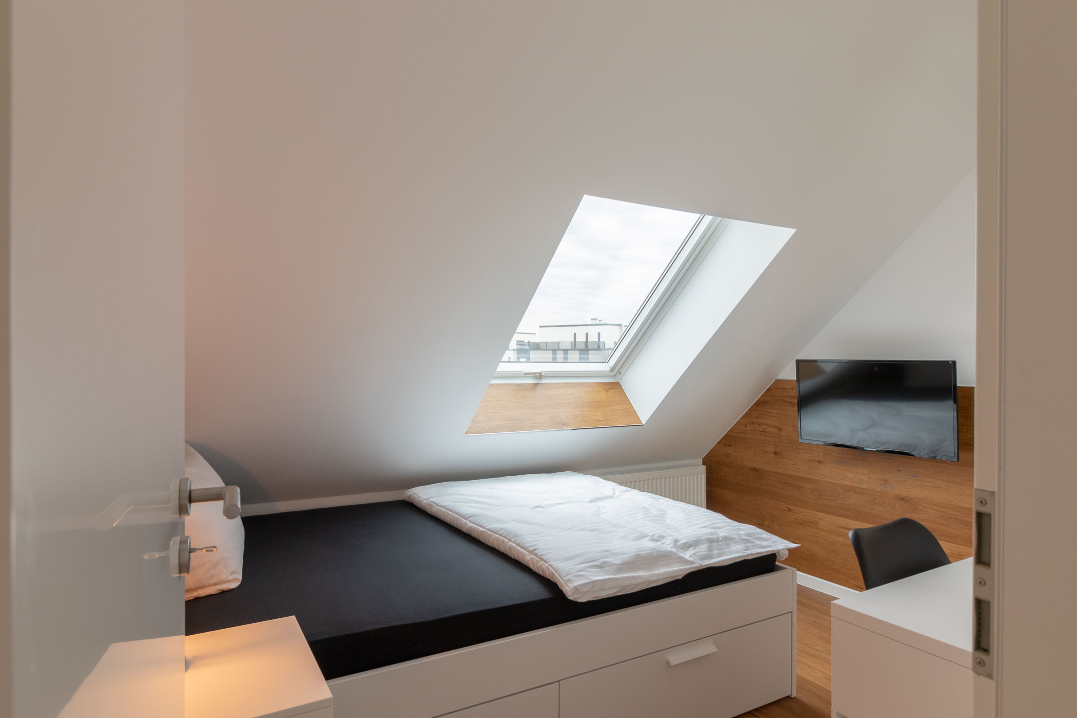 S20-DR#*** P R I M E Shared Apartment Frankfurt-Gallus (3 Bedroom) ***