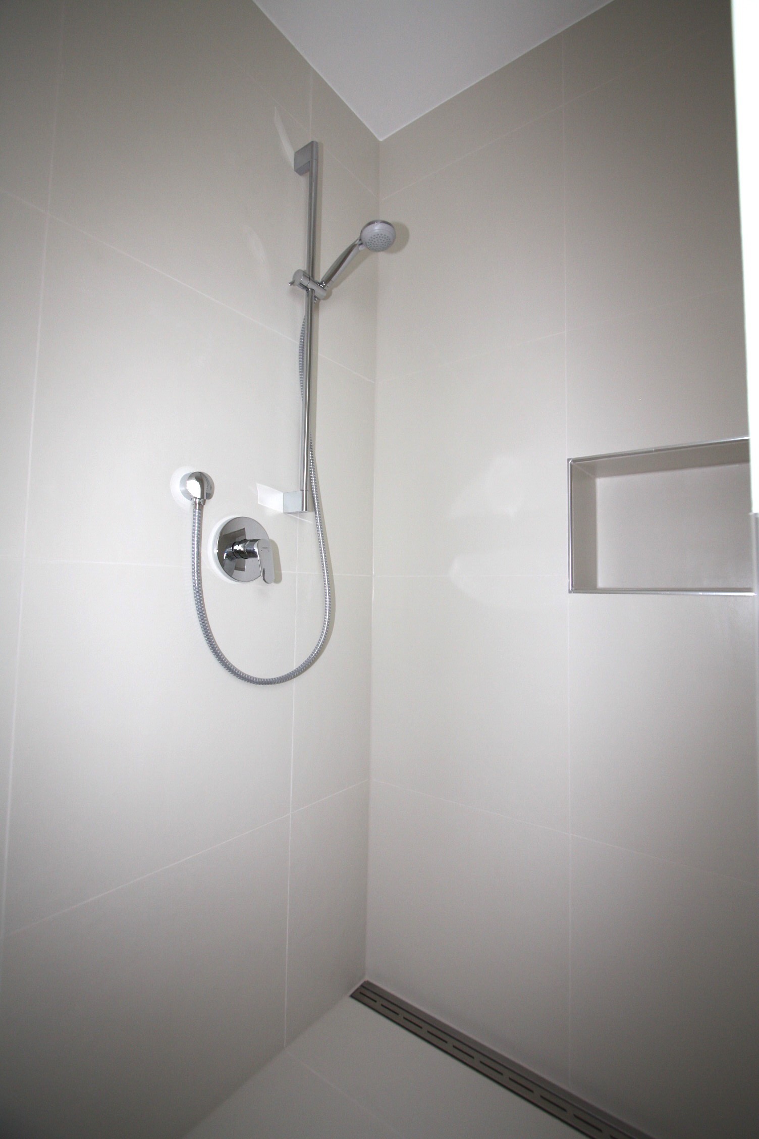 ZH-DM#*** P R I M E Shared Apartment im Nordend mit zwei Balkonen***