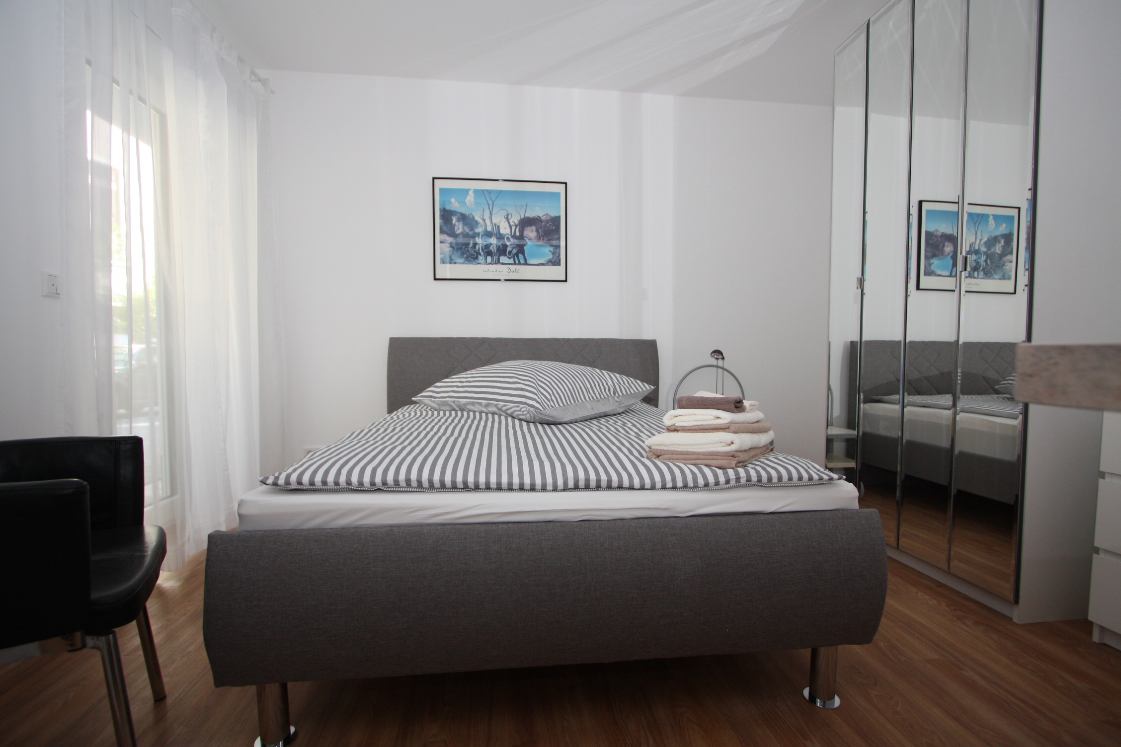 ZH-E.2#*** P R I M E Studio Apartment in Nordend ***